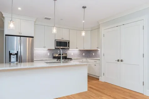 24 Willey Creek Road Exeter NH 03833