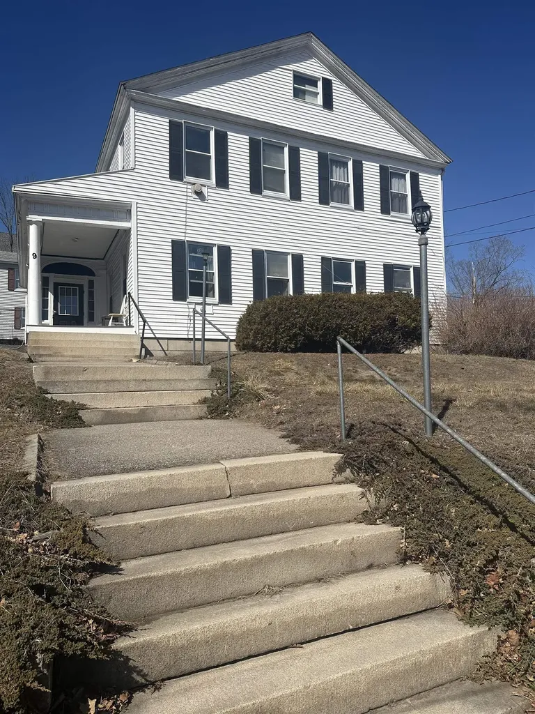 9 High Street Somersworth NH 03878