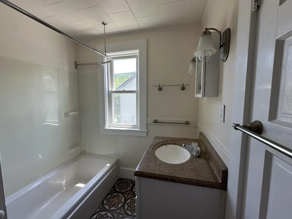 3-5 Foster Avenue Windsor VT 05089