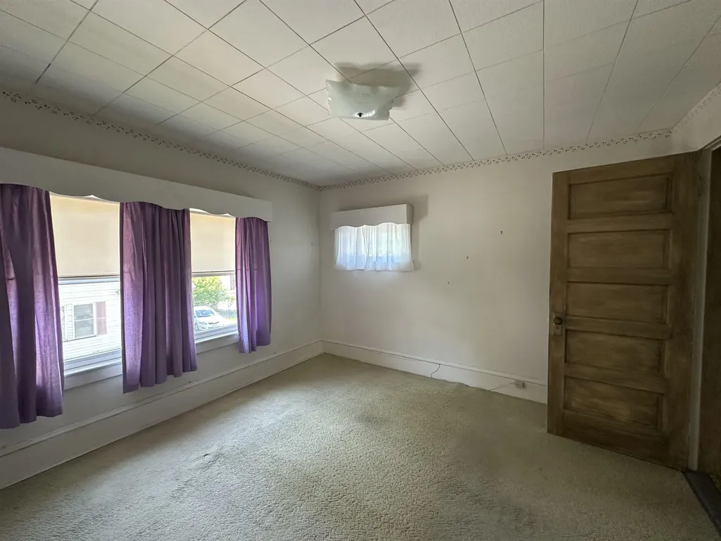 3-5 Foster Avenue Windsor VT 05089