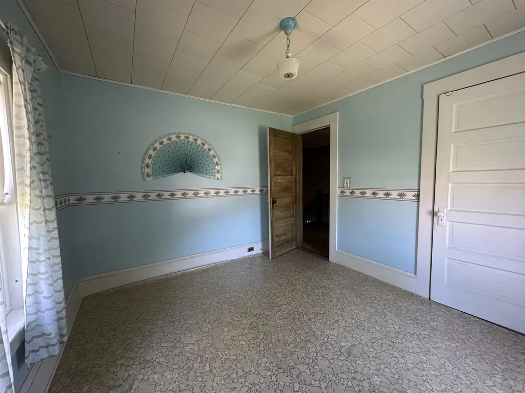 3-5 Foster Avenue Windsor VT 05089