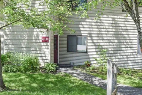 83 Bayberry Lane South Burlington VT 05403