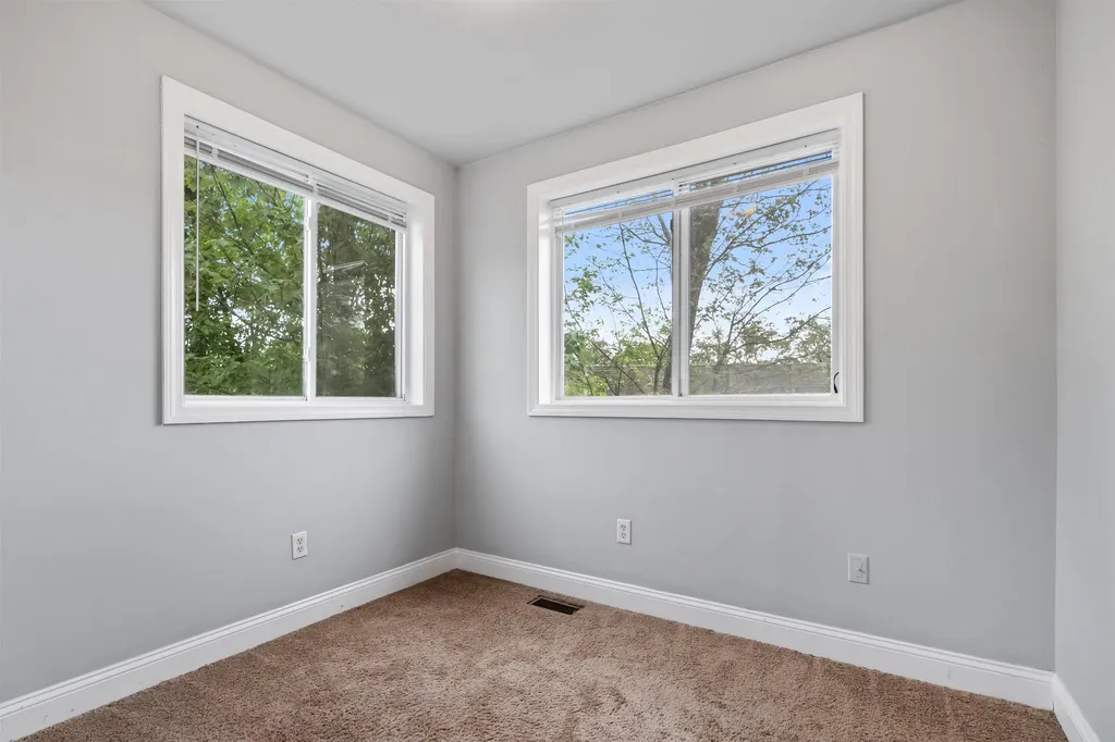 468 Wentworth Street Manchester NH 03102