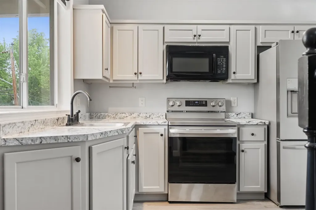 468 Wentworth Street Manchester NH 03102