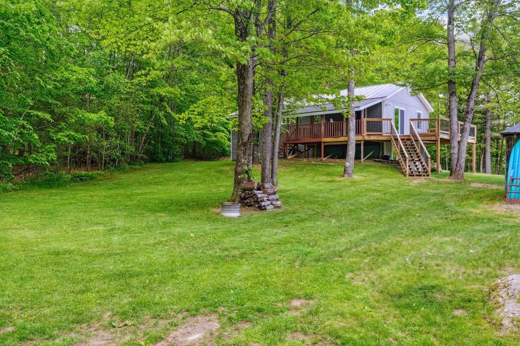 54 Barton Whitney Road Newport NH 03773