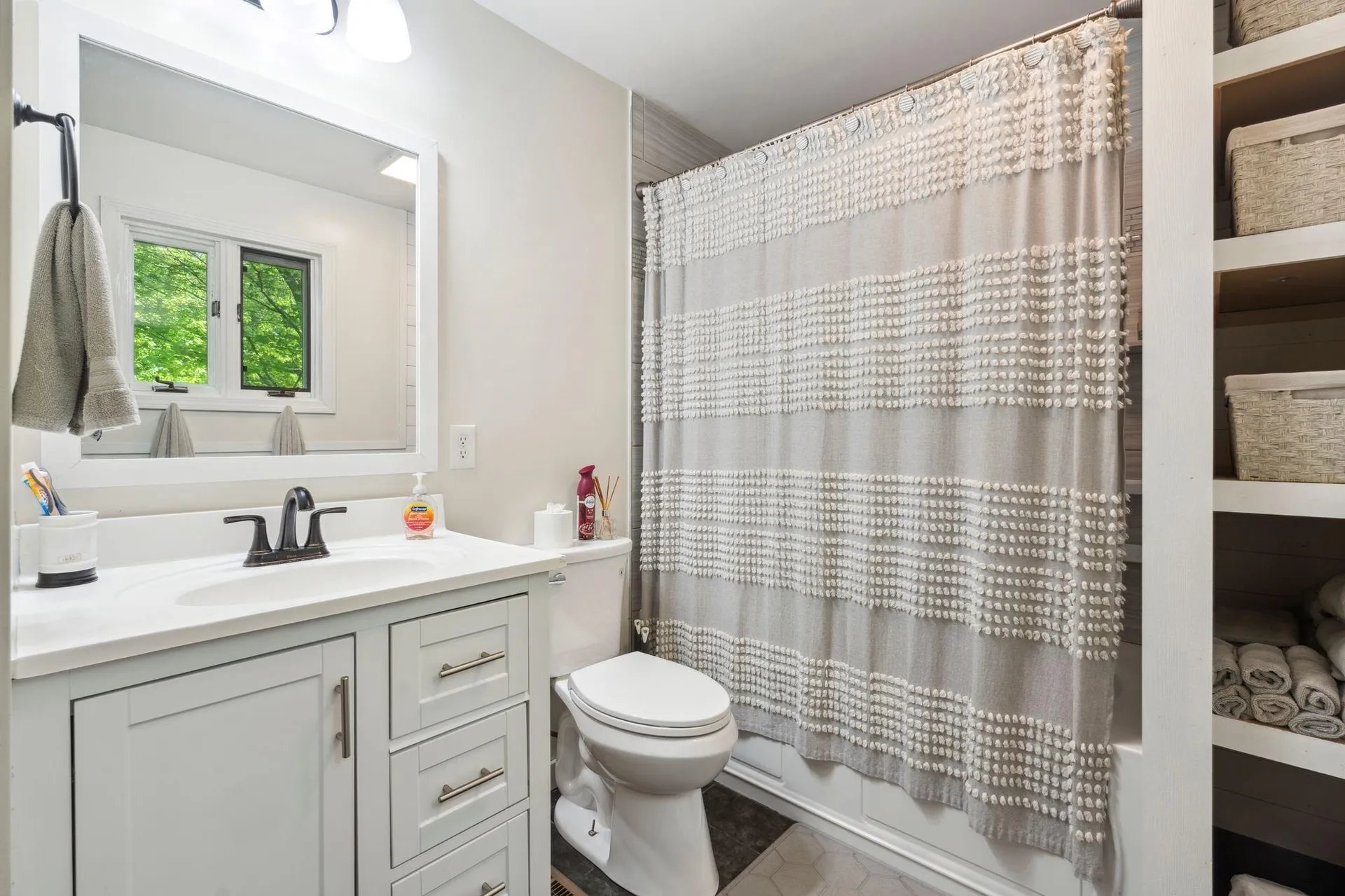 54 Barton Whitney Road Newport NH 03773