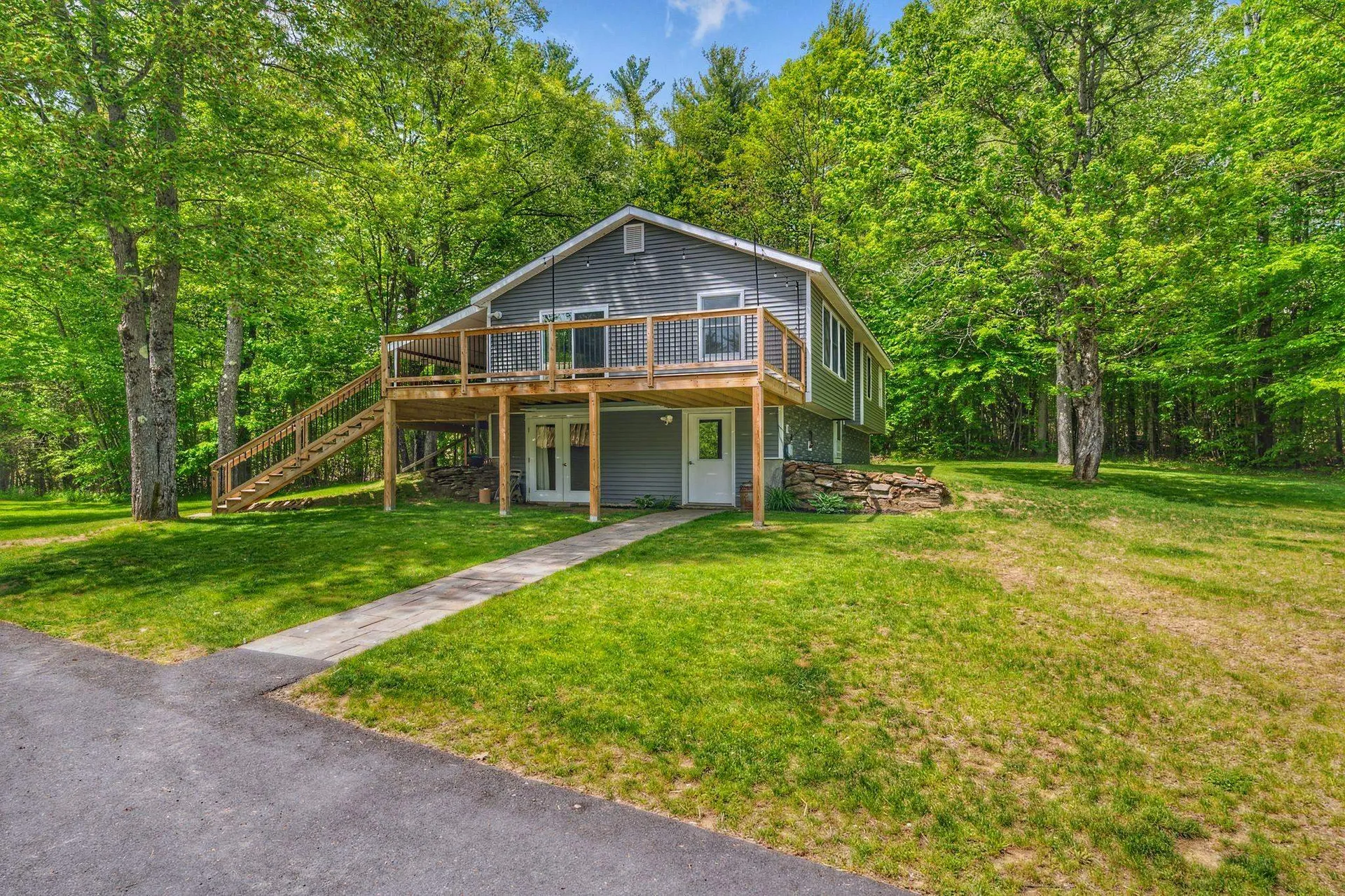 54 Barton Whitney Road Newport NH 03773