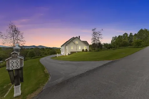 11 Millstone Boulevard Barre Town VT 05641