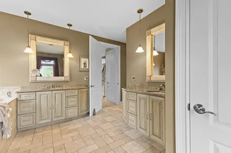 11 Millstone Boulevard Barre Town VT 05641