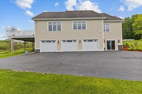 11 Millstone Boulevard Barre Town VT 05641