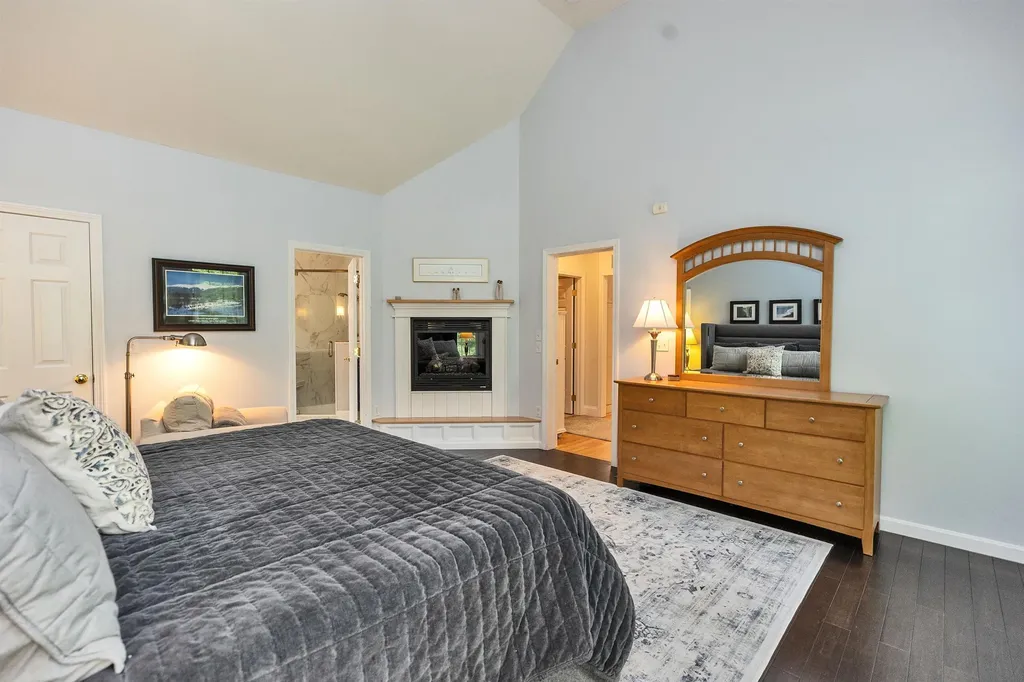 54 Pasture Road Auburn NH 03032