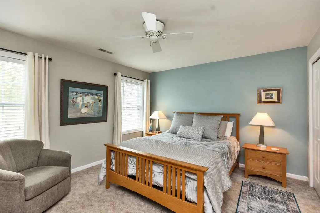 54 Pasture Road Auburn NH 03032