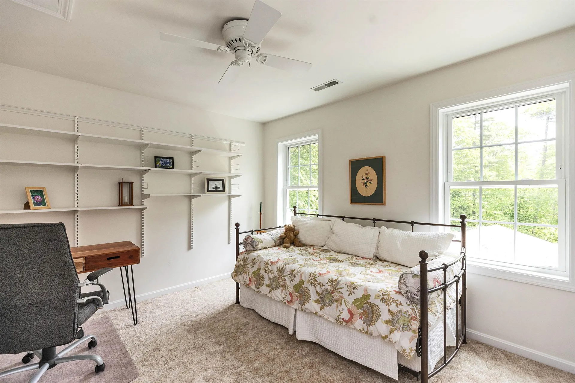 54 Pasture Road Auburn NH 03032