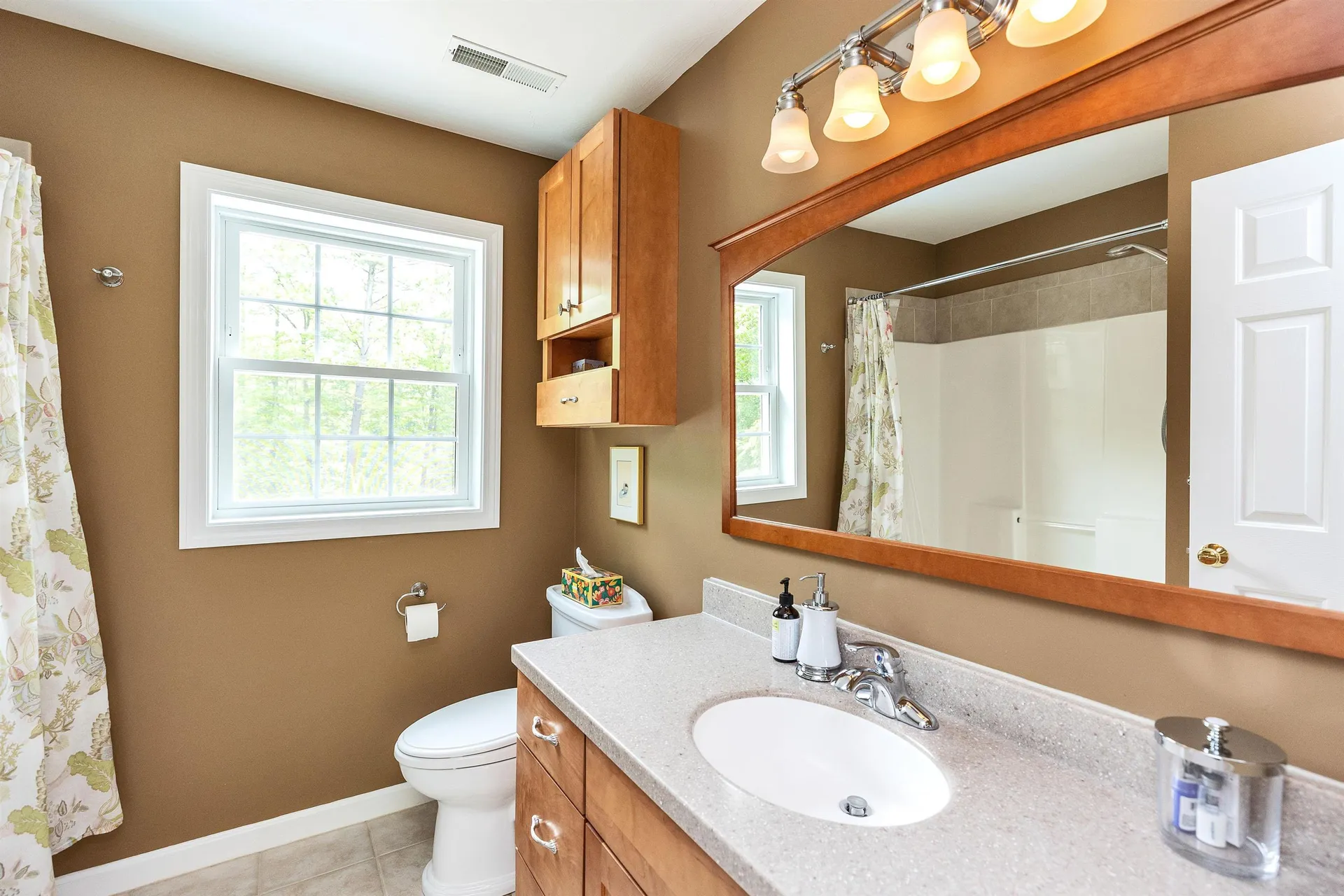 54 Pasture Road Auburn NH 03032