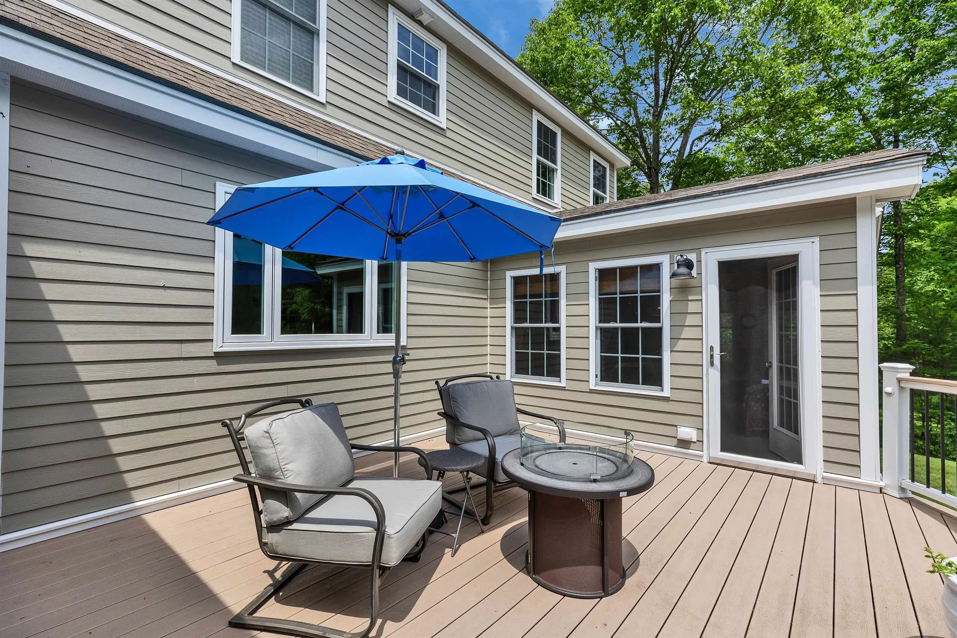 54 Pasture Road Auburn NH 03032