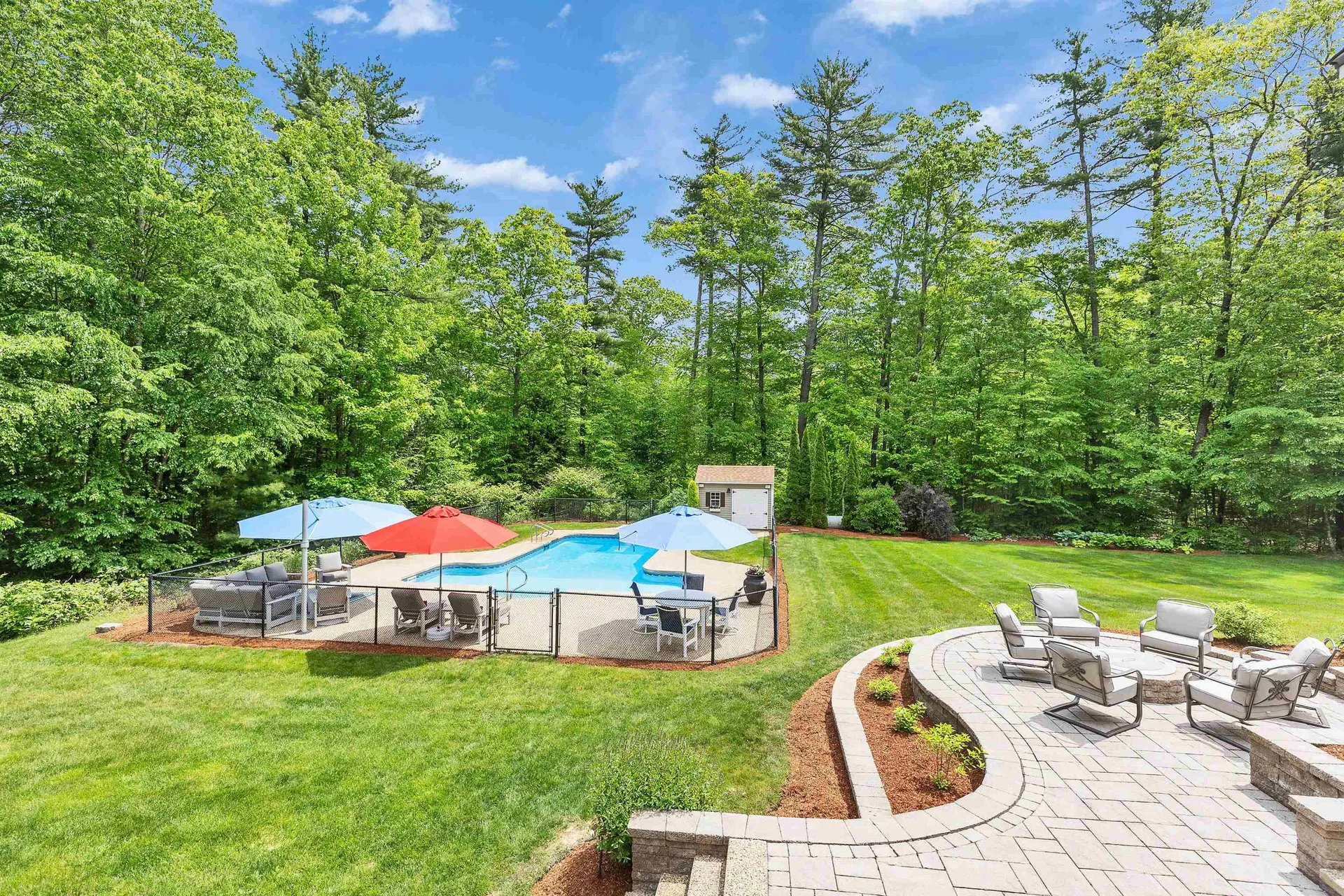 54 Pasture Road Auburn NH 03032