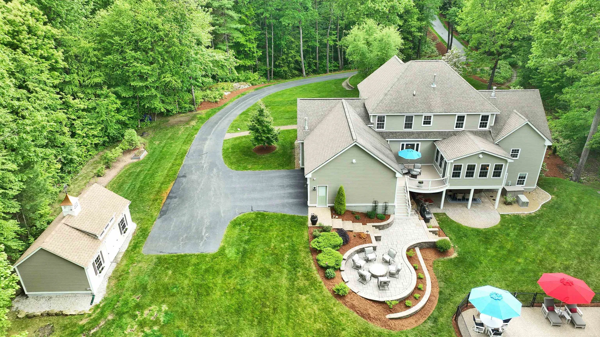 54 Pasture Road Auburn NH 03032