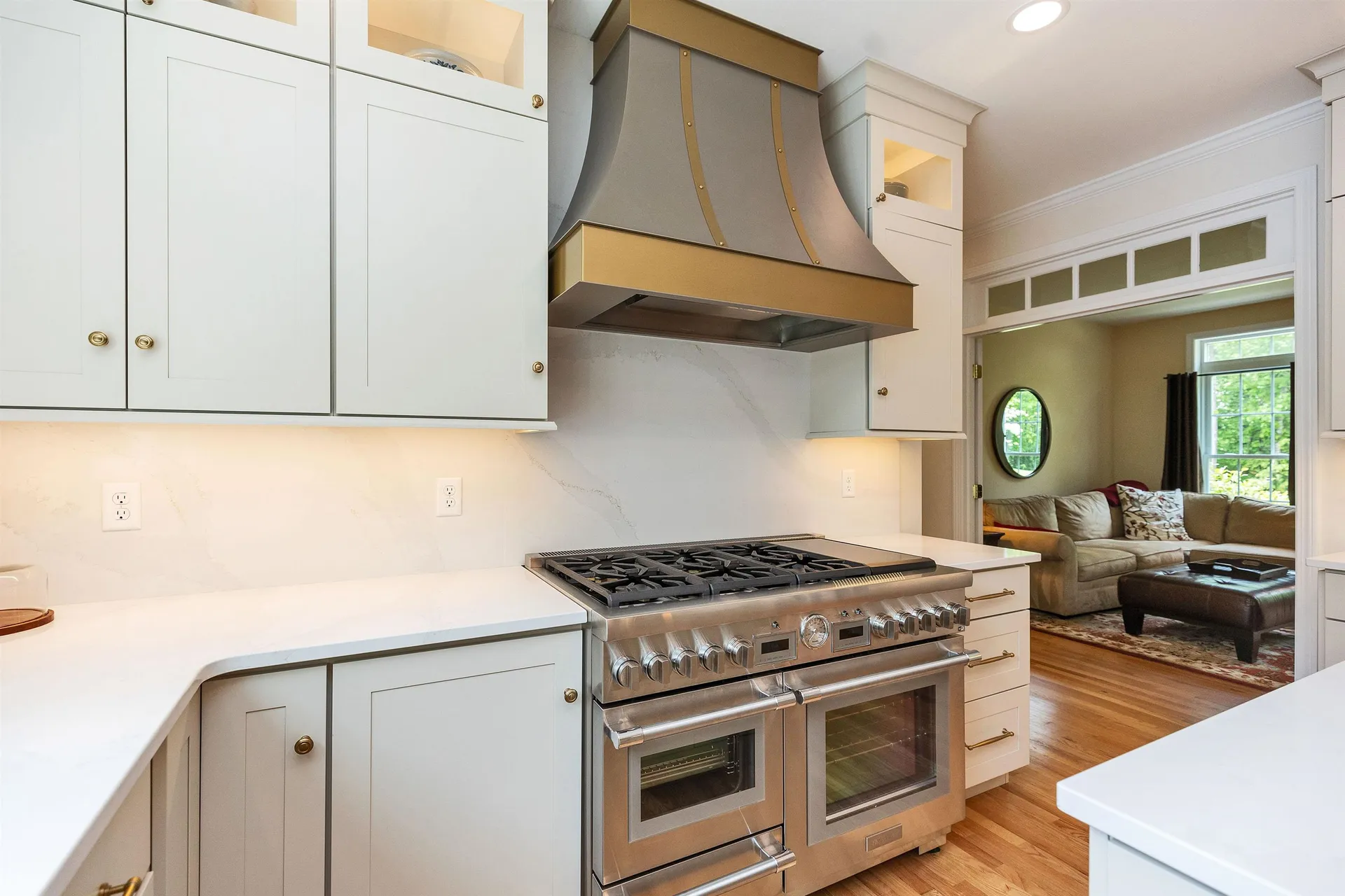 54 Pasture Road Auburn NH 03032