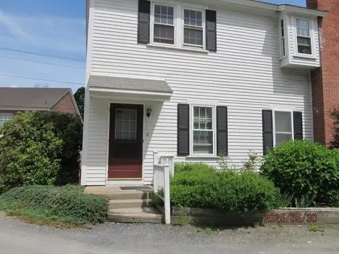 42 Olcott Lane Charlestown NH 03603