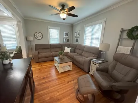 77 Barnes Street West Rutland VT 05777