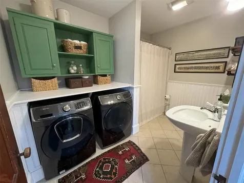 77 Barnes Street West Rutland VT 05777