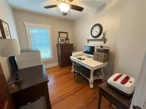 77 Barnes Street West Rutland VT 05777