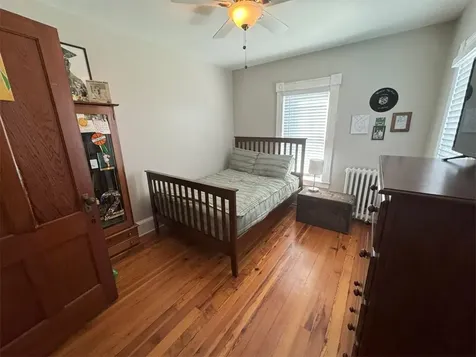 77 Barnes Street West Rutland VT 05777