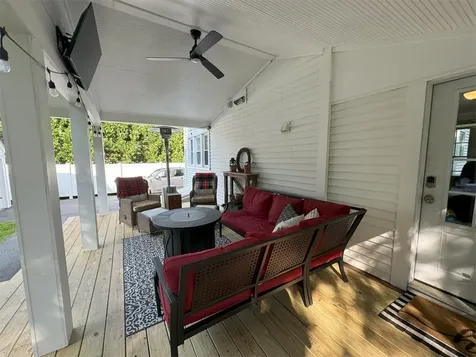 77 Barnes Street West Rutland VT 05777