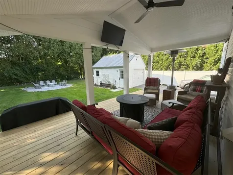 77 Barnes Street West Rutland VT 05777