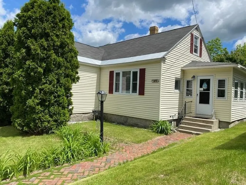 800 Fifth Avenue Berlin NH 03570