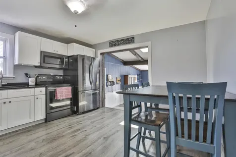 41 Larch Street Goffstown NH 03045