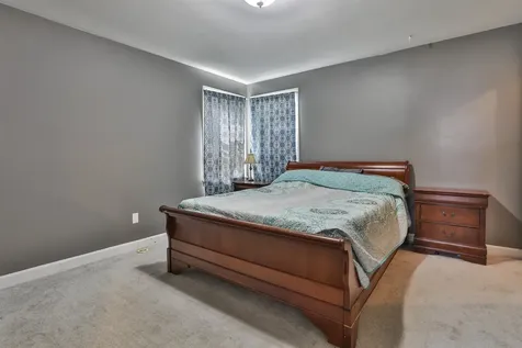 41 Larch Street Goffstown NH 03045