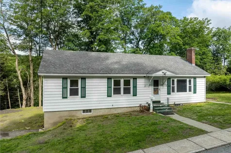 213 Commonwealth Avenue Springfield VT 05156