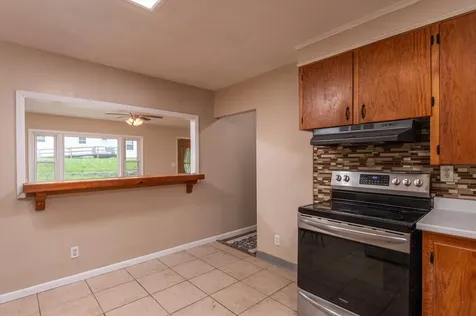 213 Commonwealth Avenue Springfield VT 05156