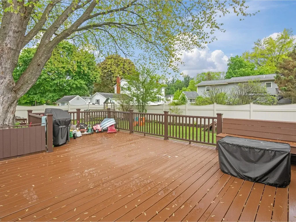 104 Marsett Road Shelburne VT 05482-6641