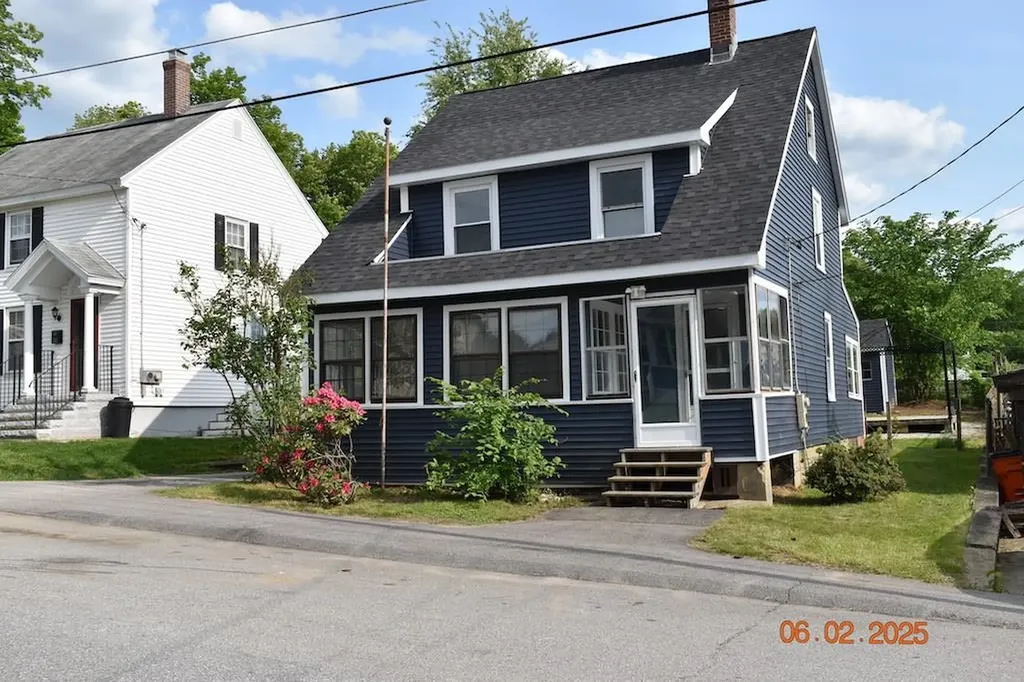 12 Whitten Street Allenstown NH 03275