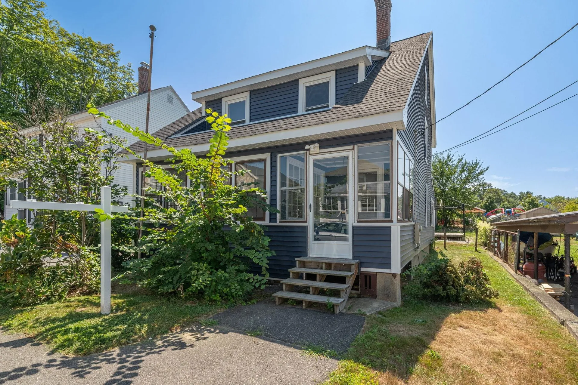 12 Whitten Street Allenstown NH 03275