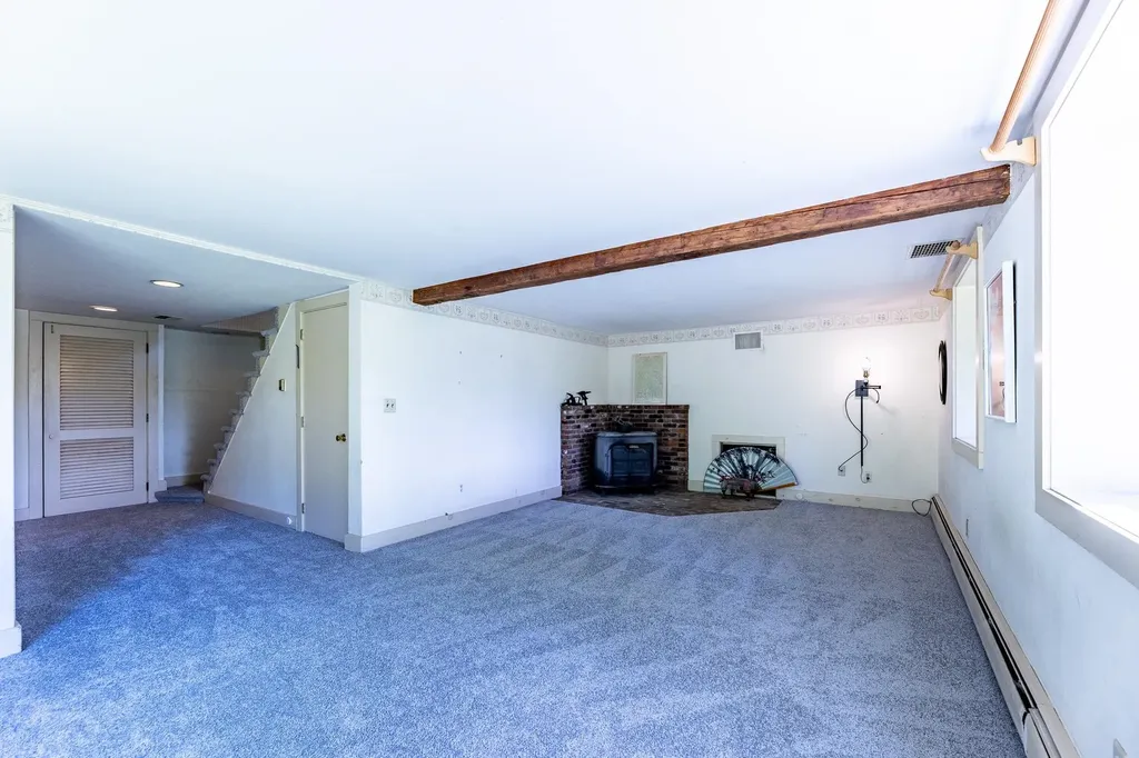 168 Thorn Apple Lane Hartford VT 05001