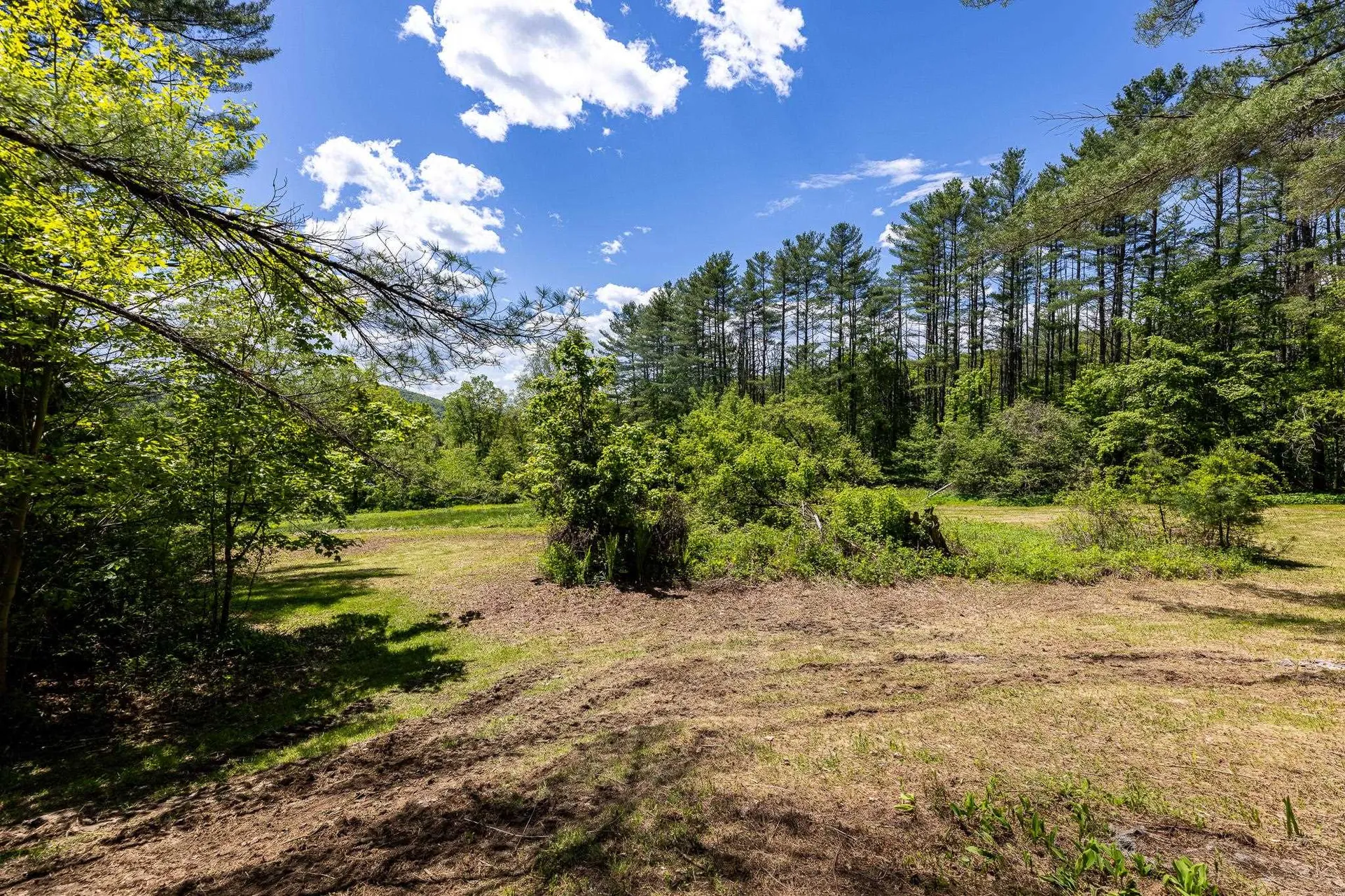 168 Thorn Apple Lane Hartford VT 05001