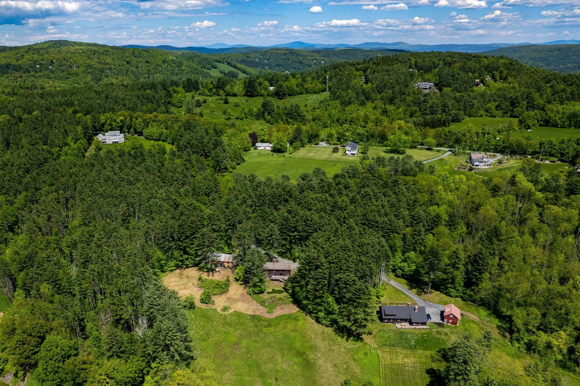 168 Thorn Apple Lane Hartford VT 05001