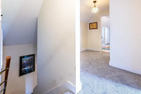 168 Thorn Apple Lane Hartford VT 05001