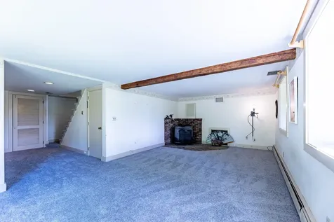 168 Thorn Apple Lane Hartford VT 05001