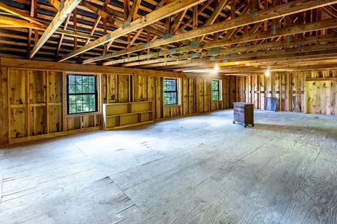 168 Thorn Apple Lane Hartford VT 05001