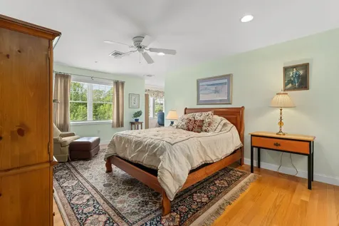 3 Sterling Hill Lane Exeter NH 03833