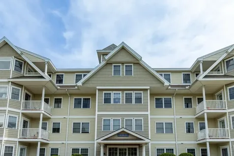 3 Sterling Hill Lane Exeter NH 03833