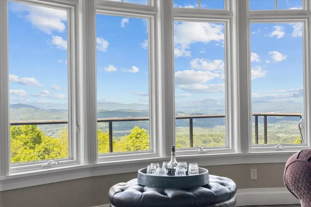 1097 Taber Ridge Road Stowe VT 05672