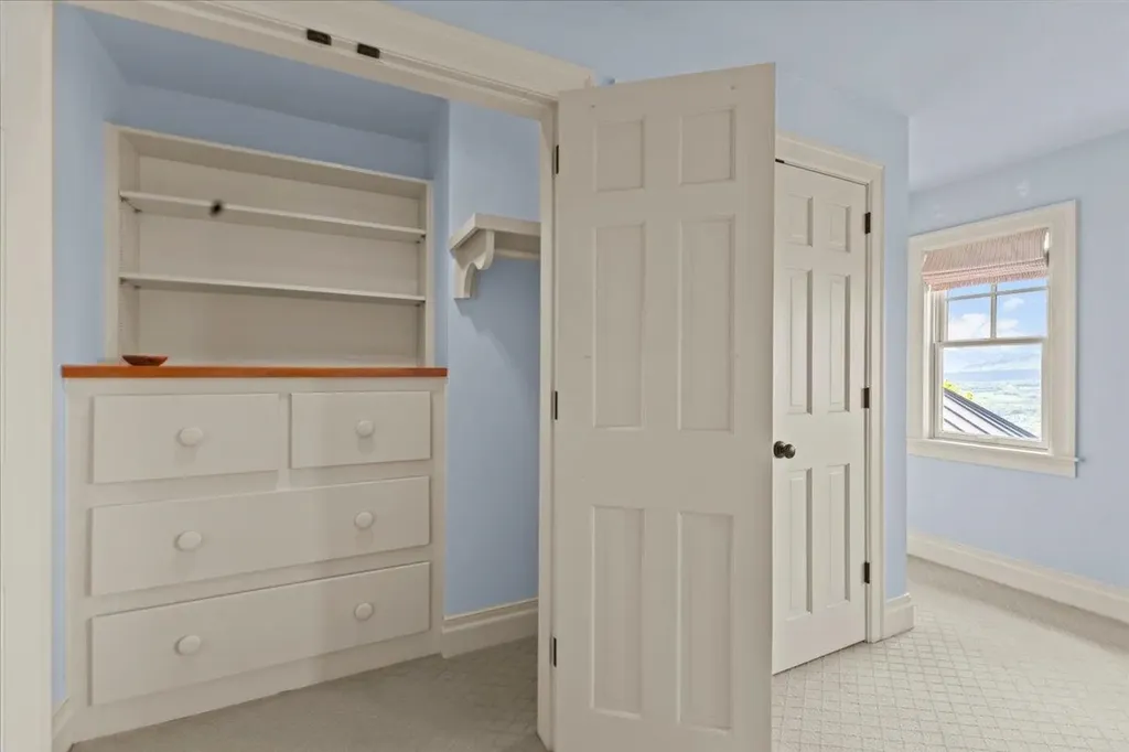 1097 Taber Ridge Road Stowe VT 05672