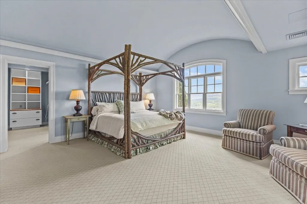 1097 Taber Ridge Road Stowe VT 05672