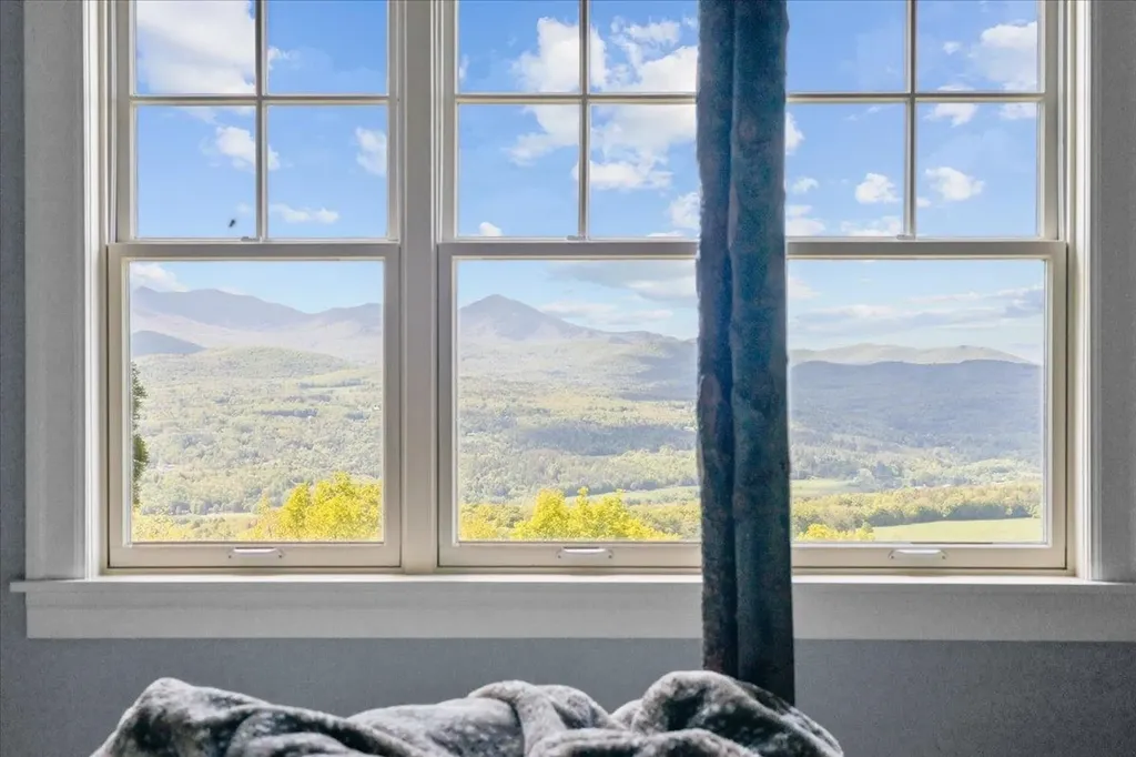 1097 Taber Ridge Road Stowe VT 05672