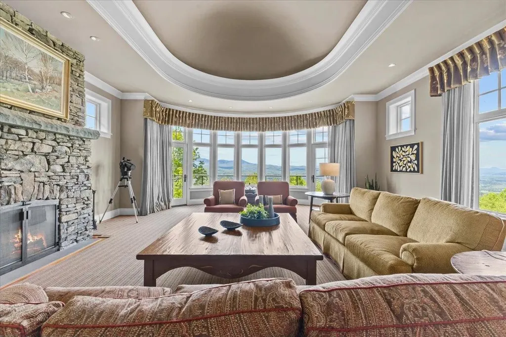 1097 Taber Ridge Road Stowe VT 05672